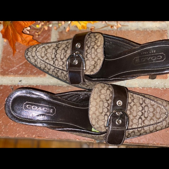 Coach Mules brown and tan signature C - Picture 2 of 2